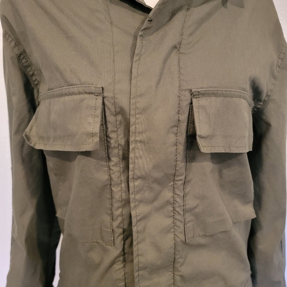Weatherproof Vintage Army Green Lightweight Utility Jacket Size S - Picture 4 of 15